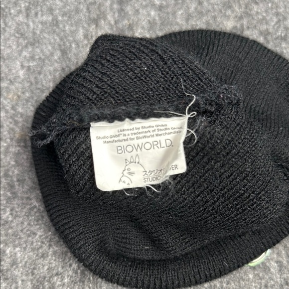 Bioworld Black Knit Hat with Cat Ears - Picture 2 of 4